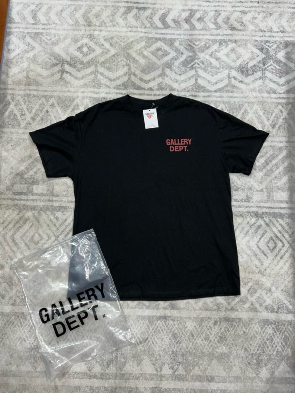 Gallery Dept Men's Black Logo T-Shirt